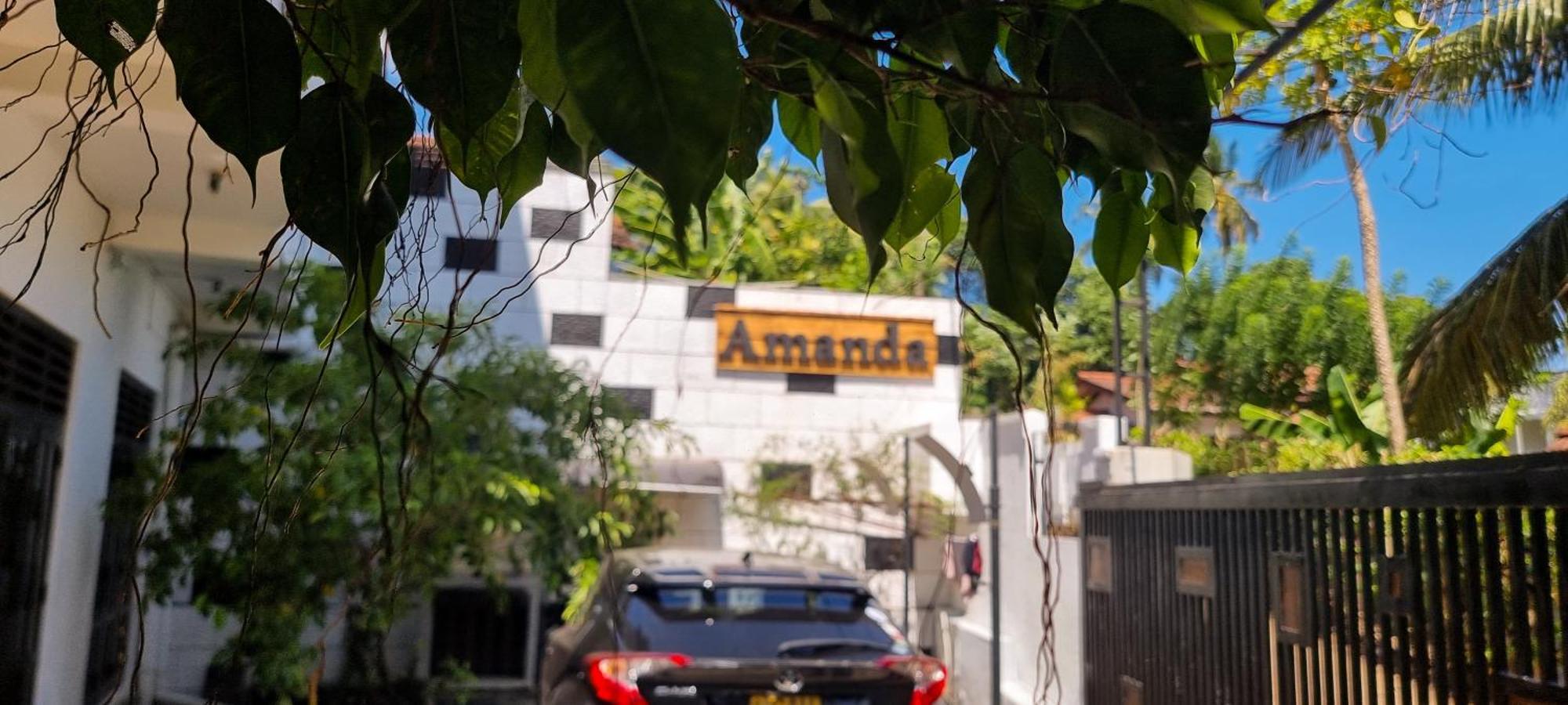 Готель Amanda Мірісса Екстер'єр фото